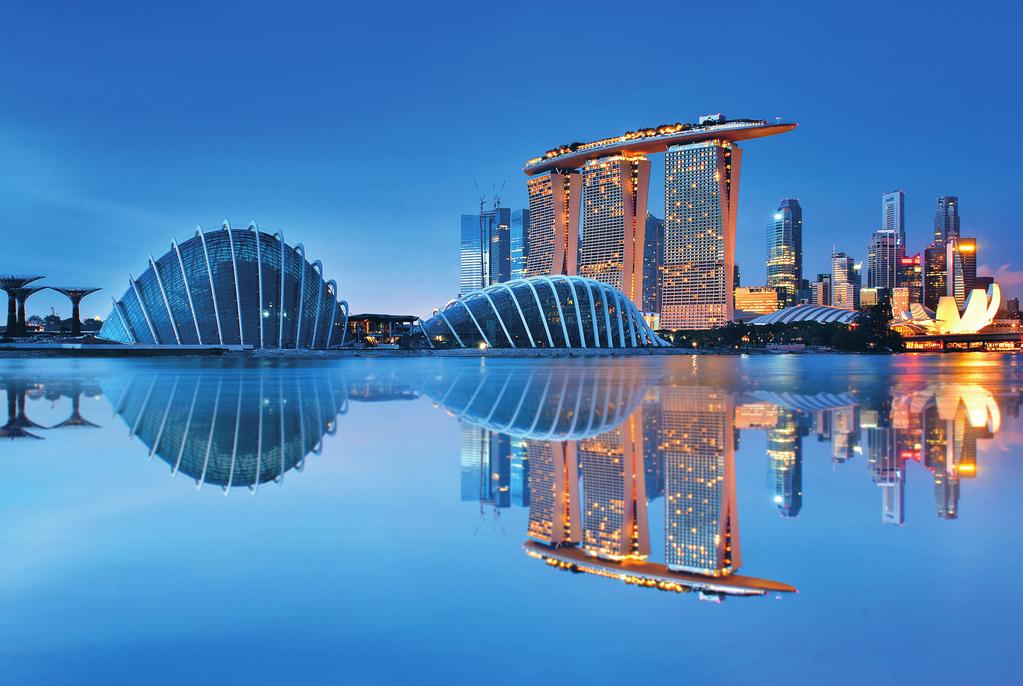 FIFTYMM99/GETTY IMAGES 5160 ay and reflecat blue Welcome to Malaysia & Singapore MALAYSIA & SINGAPORE TO P S I G H TS, AU T H E N T I C E X P E R I E N C ES Southeast Asia s dynamic duo oﬀer
