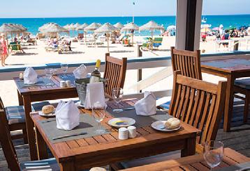 Breakfast 8am to 10am Lunch 12:00pm to 3pm Dinner 6:30pm to 10:30pm La Taverna Bar - Located in the lobby area facing the swimming pool. From 10am to midnight.