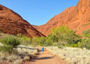 We arrive at Yulara at approximately 11:45am, and after a quick stop we provide you with a packed lunch to eat on the drive to the World Heritage listed Uluru/ Kata Tjuta National Park.