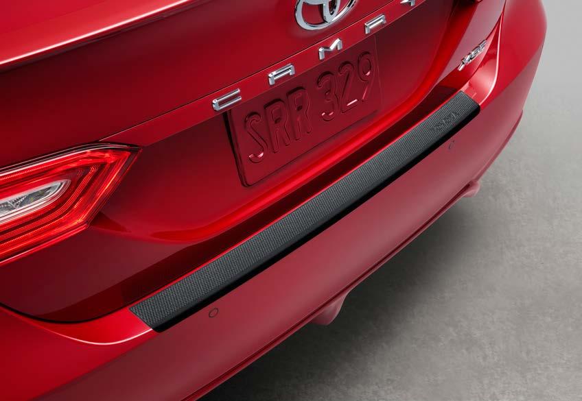New Camry logo helps bring an elegant look Available on the LE and XLE models only Rear Bumper Appliqué (Black) Brings a