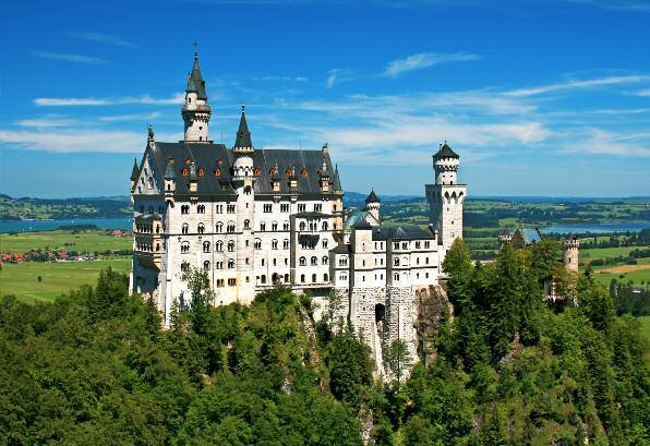 Black Forest, Bavaria & the Tyrol 15 Relaxing Days Frankfurt to Munich Neuschwanstein Castle Discover more with Albatross Take the funicular up to Heidelberg Castle and taste wine on the route Alsace