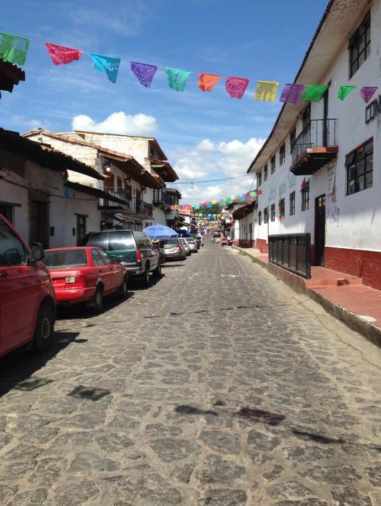 Continue on to nearby Valle de Bravo, one of Mexico s Pueblos Magico ( Magical Towns ) located less than 30 minutes from the sanctuary.