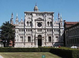 Pavia held out against the domination of Milan, finally yielding to the Visconti family, rulers of that city in 1359.