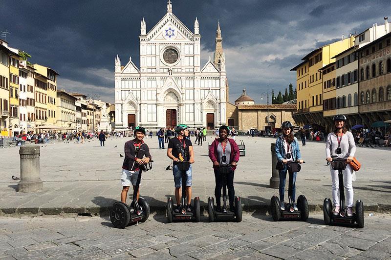 SEGWAY TOUR IN FLORENCE CITY CENTRE with Audioguide and Tour Leader ( 3 h ) Have fun gliding through the timeless streets of Florence on the coolest ride of the 21st century.