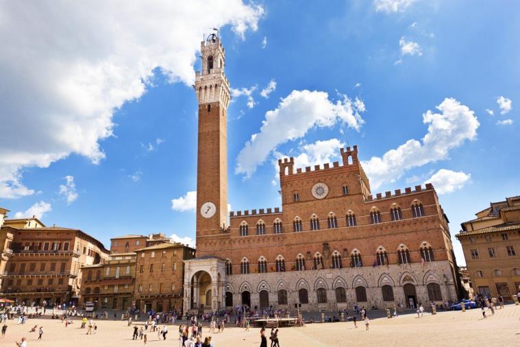 Prestige Full Day Small Group Tour TUSCAN JEWELS SIENA, MONTERIGGIONI, Through the typical Tuscan countryside reach Siena, splendid medieval city, universally known for their artistic treasure that