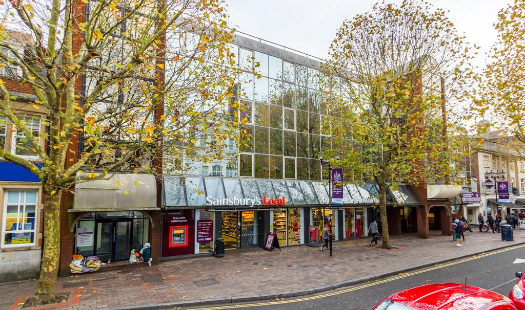 INVESTMENT OPPORTUNITY Hippodrome House FOR SALE 5-9 Guildhall Walk, Portsmouth PO1 2RY South