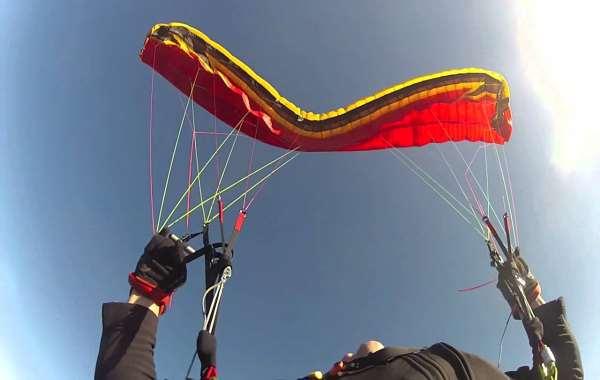 Paragliding Spiral dive This is the most fast and effective method of fast descent.