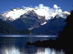 In the afternoon, enjoy a half-day tour of Nahuel Huapi Lake, the gorgeous lake adjacent to Bariloche.