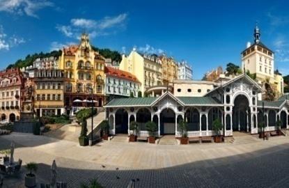 which is the most famous town Spa in the Czech Republic famous for its 12 thermal springs.
