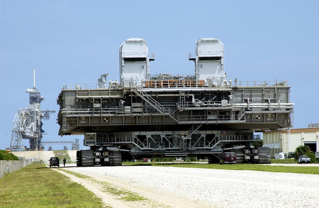 Mobile Launch Platform and Crawler The shuttle stack is assembled on the