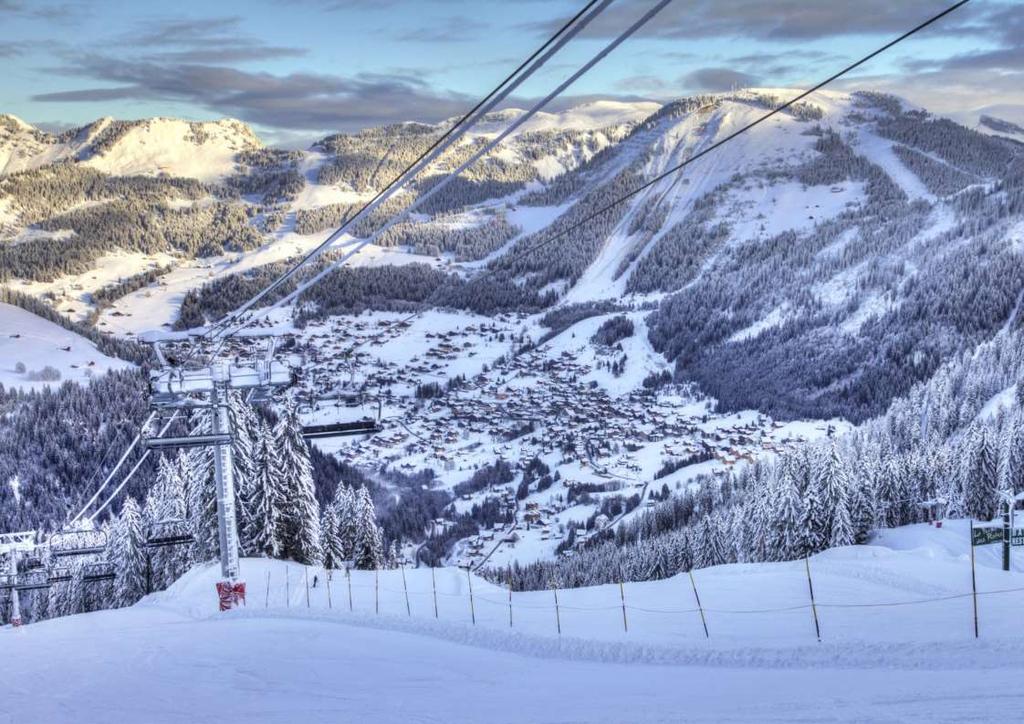 Les Portes Du Soleil ski facts 650 km Skiable area (slopes) 1000 km Base elevation 201 694 10 No of lifts 8 km Longest run: l