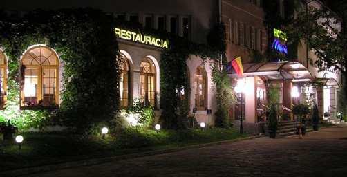 3. MARIA HOTEL Maria Hotel is situated in the centre of Warsaw.