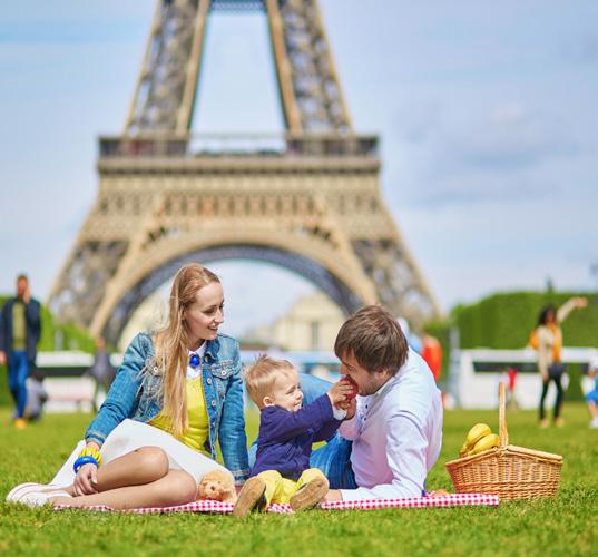 We travel monthly to the French capital by Eurostar, high speed train from London St Pancras International, the quickest and most convenient way to get to Paris.