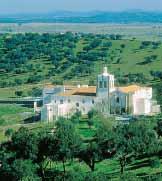 Guest accommodation is offered in an Alentejo-style country farmhouse which affords stunning views over the estate.