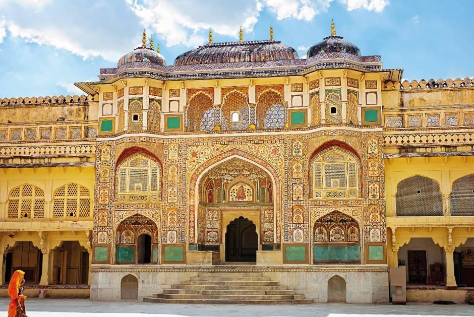 Glimpse of India Exclusive Tour 9 Days Comfortable Delhi Agra Jaipur - Gurgaon This tour is an ideal introduction to India,