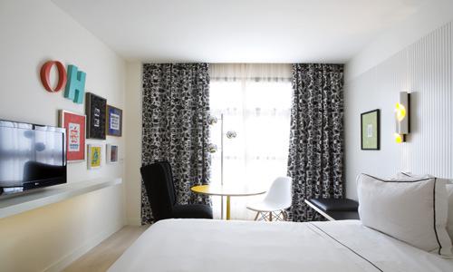 1 km / 15 minutes travelling time This hotel is located in Barcelona's modern Diagonal Mar area, a short walk from the Nueva Mar Bella Beach and close to the CCIB