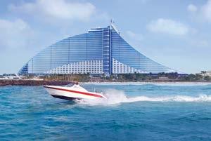 50 72 Junior Ocean Suite 105 5 Family Garden Suite 148 6 One Bedroom Ocean Suite 128 10 Two Bedroom Ocean Suite 162 12 Jumeirah Beach Hotel Location