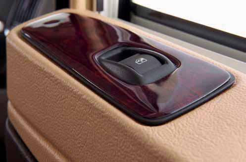 A few examples: the interior finishing of the cab is made of a marine-style soft-touch material; the washbasin is made of a