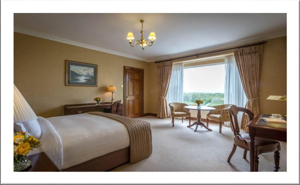 Rooms & Suites Classical decor and period furnishings in perfect harmony with the original features of the house.