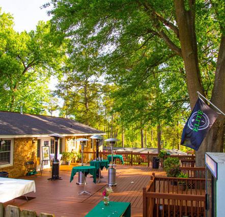 Our experience in attending the US Masters has allowed us to stay in both styles of accommodation and we find that it offers the comfort, convenience and proximity to ANGC the discerning golf