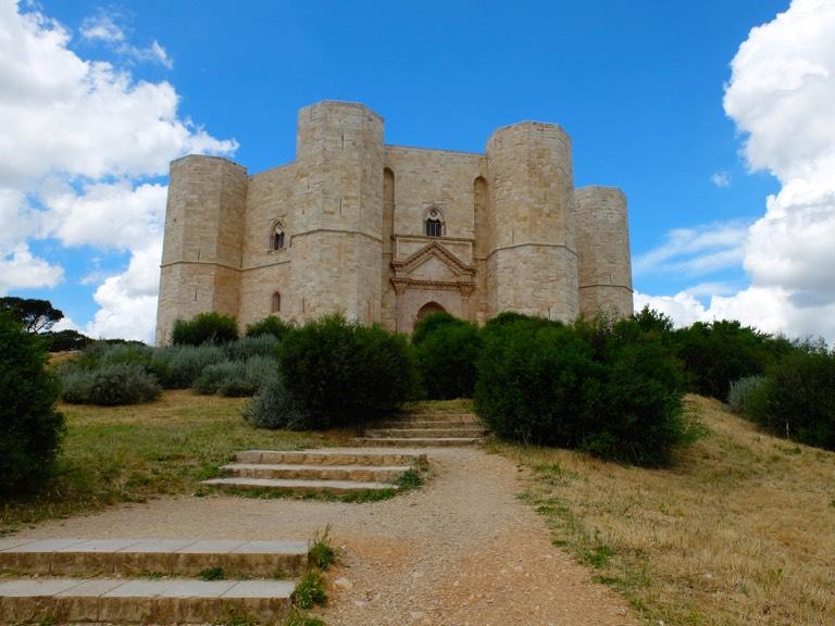 Castel del Monte Gargano to the Foresta Umbra (the Shady Forest). The road takes us through brilliant green forests to a lovely tableland and then we take a short stroll through the forest.