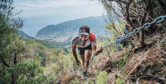 MaXi-Race Madeira 4 different races A paradise of lush mountains and trails between sky and sea for the «Pearl of the Atlantic» The routes of MaXi-Race Madeira 105km & 6000m D+ 60km & 3500m D+ 25km