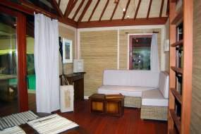 TELEVISION IN EXTRA Chalet Polynesian (availibility : 1) for 6 people -end (Fri/Sa or Sa/Su) 75,00 (except Sa) 169,00 400,00