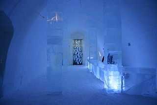 Crazy hotels Would you like to spend a night in these hotels? Icehotel, Sweden The Icehotel in Sweden exists each year from December to April.