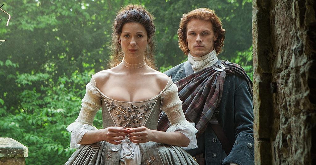 back into the romantic world of Jamie and Claire.