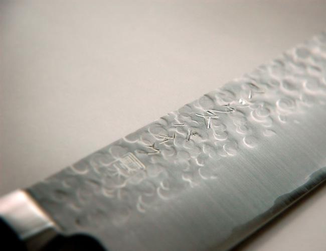 Personalized Engraving Services in Katakana or Kanji Distinguish your knife in Japanese characters hand-chiseled on the blade Product Code: UTSH316902-101 Uniquely personalize your knives or as a