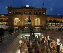 Hannover: Optimal Transportation Access By Train Hannover is a central hub within the German rail network Hannover s main