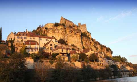 DORDOGNE ACTIVITIES Saint-Vincentde-Cosse Three activities in one: two days canoeing with a choice of walking or cycling for the remaining days Impressive châteaux, troglodyte cave dwellings, Grottes