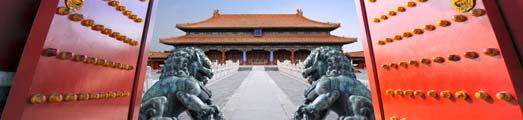 Due to various flights, please wait for others patiently. 2 Beijing After breakfast, visit The Summer Palace in Qing dynasty, the biggest royal garden in China.
