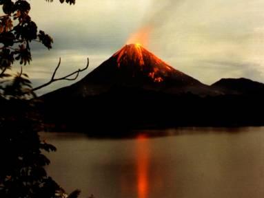 ARENAL VOLCANO Your drive now takes you to Arenal, which is located in the northern region of Costa Rica.