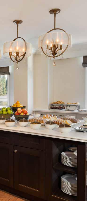 Begin your stay in the exclusive Fairmont Gold Lounge with a healthy deluxe continental breakfast, featuring hot and cold items.