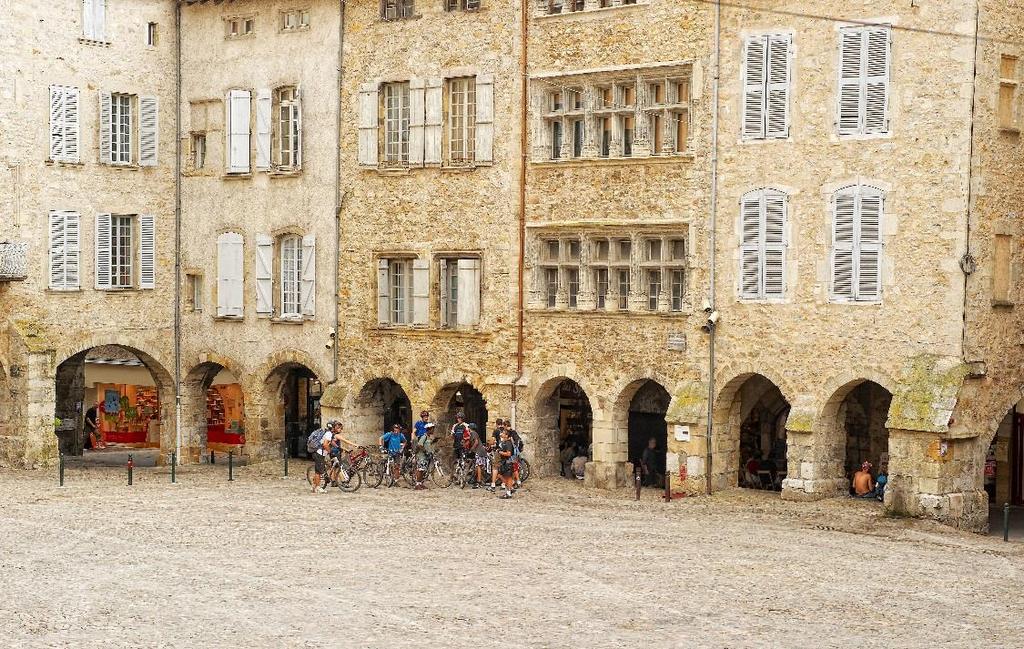 Guided bike tour on the Way of St. James On this 8-day biking tour, you will follow the the routes of St. James on his trek to Santiago de Compostela.