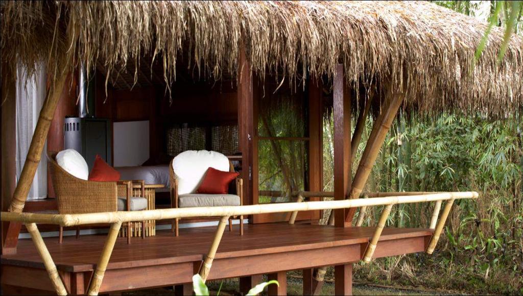 Page 6 of 8 Valid from May 2014 to Apr 2015 ACCOMMODATION Traditional style individual bungalow suites 10 Each bungalow is a spacious living area centered upon an enormous handcrafted teak bathtub.