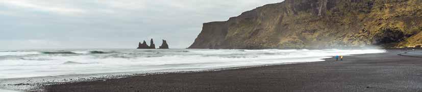 A FEW FACTS ABOUT ICELAND Iceland is an island the middle of the North Atlantic Ocean, more than 64 North, Grímsey, an island off the coast, actually touches the Arctic Circle!