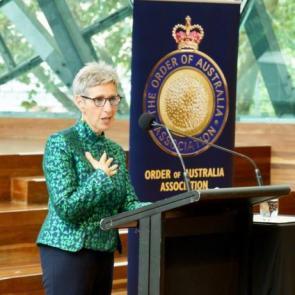 THE INSPIRING AUSTRALIANS ORATION The inaugural Oration was delivered by Victorian Governor the Honourable Linda Dessau AC on 24 February 2017 at an overflowing Deakin Edge, Federation Square,
