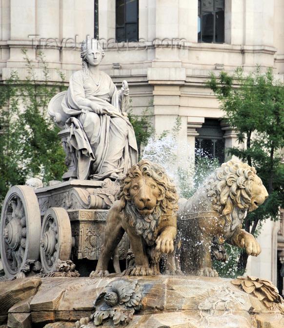 Sights visited will include the historic Plaza Mayor, Plaza España, the famous Cibeles fountain, Gran Vía street, Neptune s fountain,