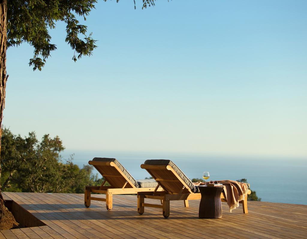 THE VENTANA BIG SUR EXPERIENCE Activity at Ventana is not merely about staying busy or filling your days with diversions.
