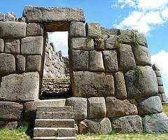 The excellent quality of the stonework suggests that its use was restricted to the higher nobility, who probably only used the