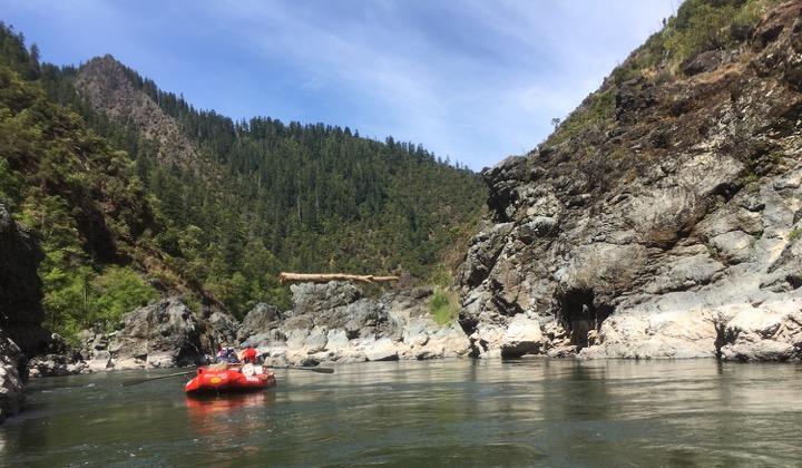 RAFTING AND HIKING THE ROGUE RIVER MAY 25-30, 2018 HIGHLIGHTS TRIP SUMMARY Float, paddle, and raft over class II-IV rapids in oar boats, paddle boats, or inflatable kayaks Hike through one of the