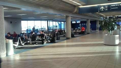 maintain Optimum or better level of service Ground boarding gates 11 and 12 have space