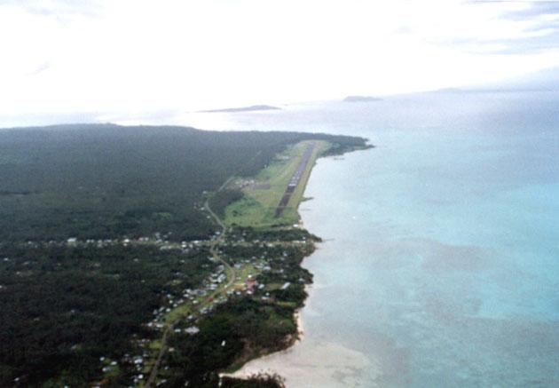 The Samoan Director of Civil Aviation, under the Samoan Ministry of Transport, has regulatory authority for Faleolo Airport.