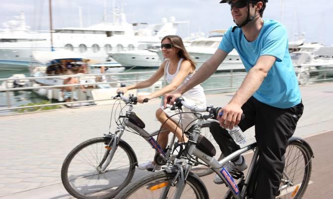 Optional: Bike & Segway Tour along the Beaches of Barcelona 100 EURO per person This is a different way to discover Barcelona: Enjoy the city during a bike tour!