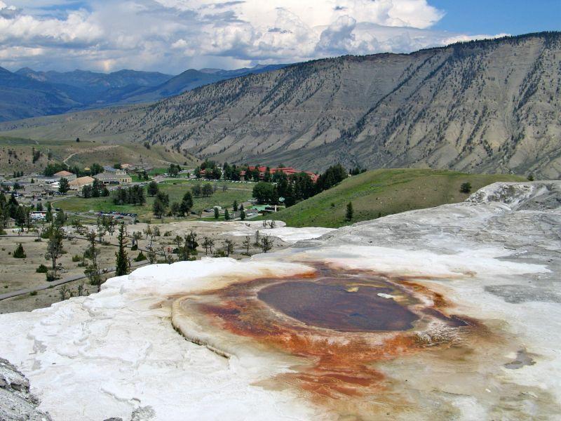 Porcelain Basin at Norris Mammoth Hot Springs Part way along the eastern loop, we turned up Blacktail Plateau Drive, a narrow one-way unpaved