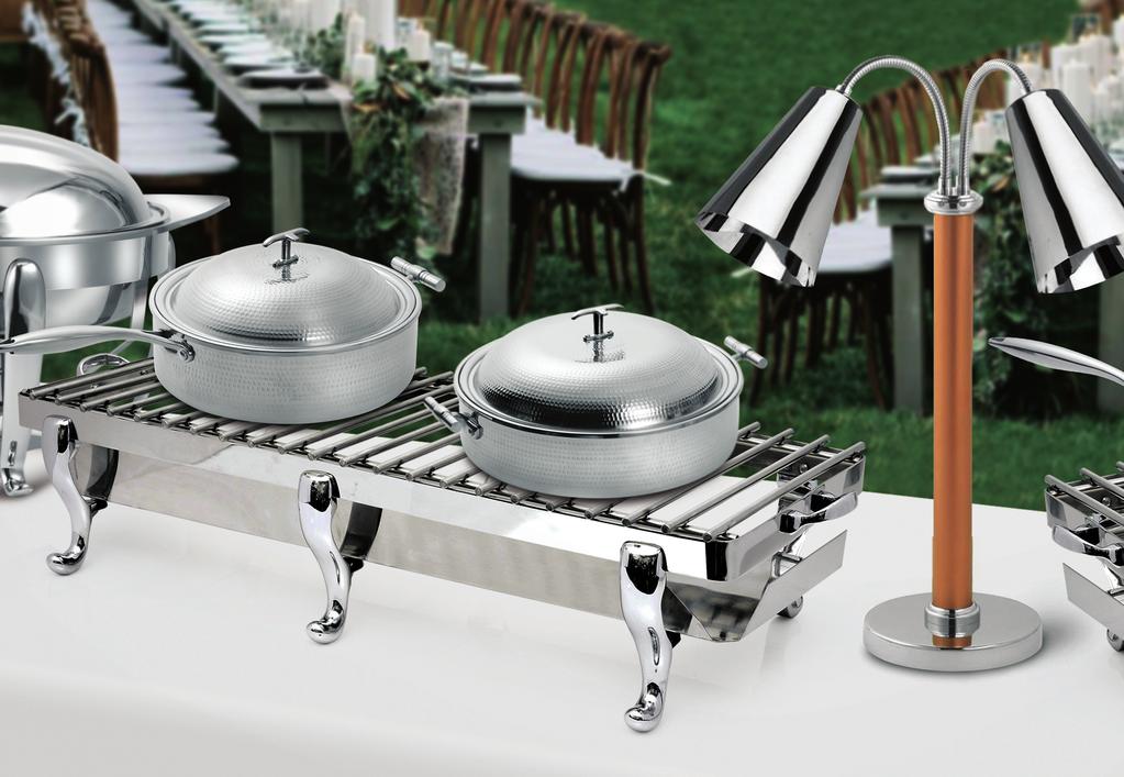 adaptable to all types of cooktops.