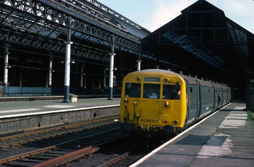 Liverpool Exchange on 11 April 1977. Photo by Robin Lush completely on 30 April 1977 when the underground loop and link lines opened.