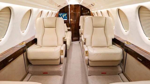 HANDSOMELY APPOINTED 9-PASSENGER ACCOMMODATIONS Cavernous